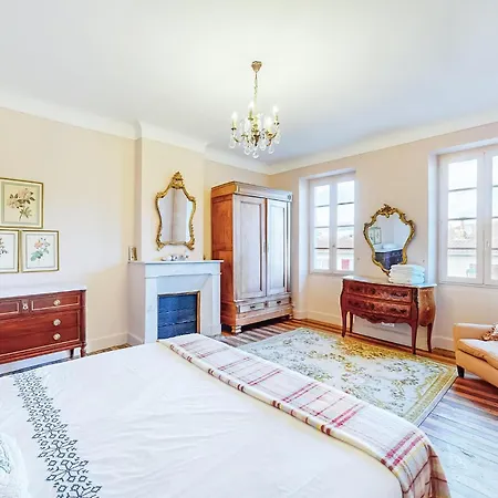 Pet Friendly In Montgaillard With Private Swimming Pool, Be Inside Or Outside *
